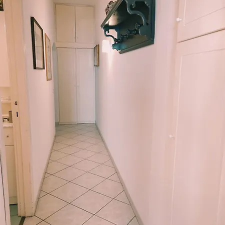 Colibri Apartment *